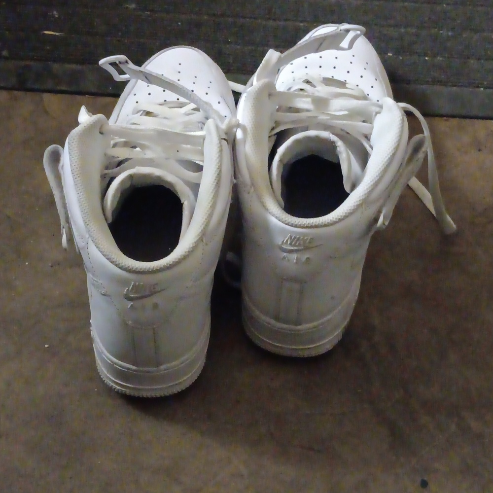 Nike shoes